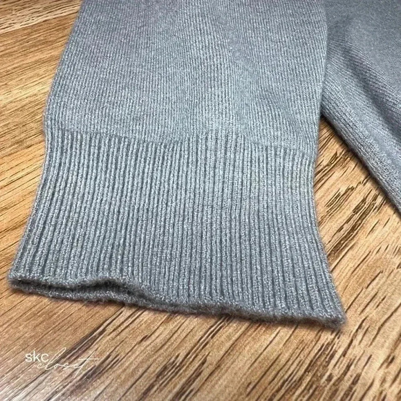 ADY P Women's Taupe Long-Sleeve, V-Neck, Fanny Sweater, L - Picture 8 of 14